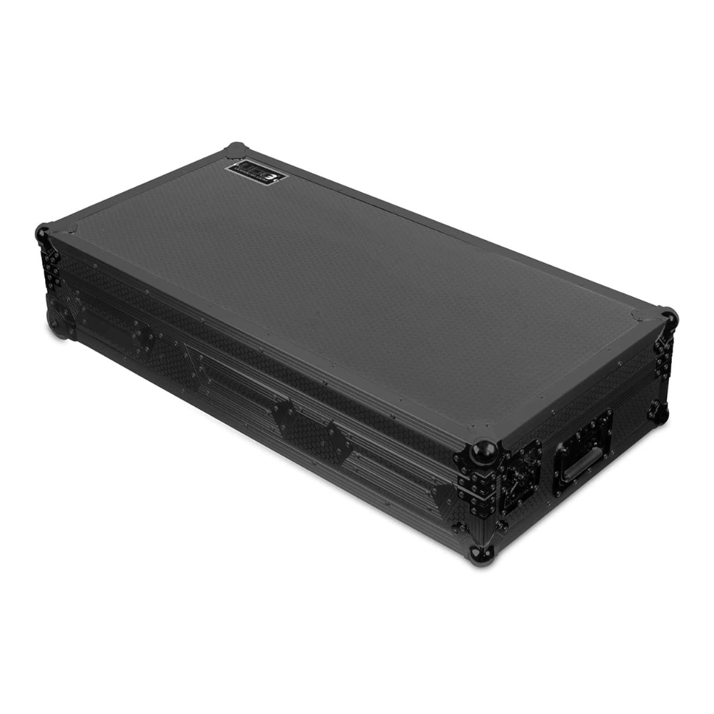 UDG Ultimate Flight Case Pioneer CDJ-3000 / 900NXS2 Plus (Laptop Shelf + Wheels), Black